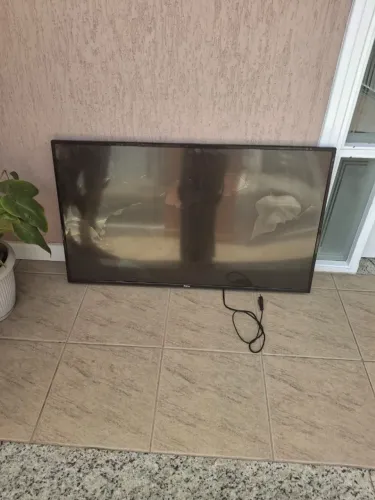 Tv 43 polegadas Philco tela trincada