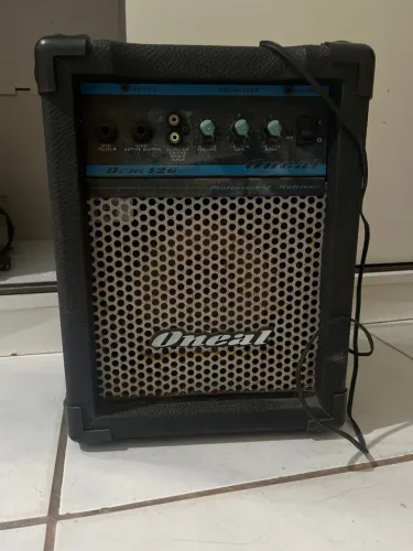 Vendo caixa amplificadora