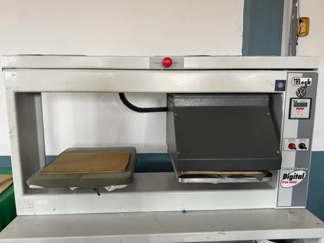 PRENSA TÉRMICA AUTOMÁTICA PARA TRANSFERS - PTA-4000