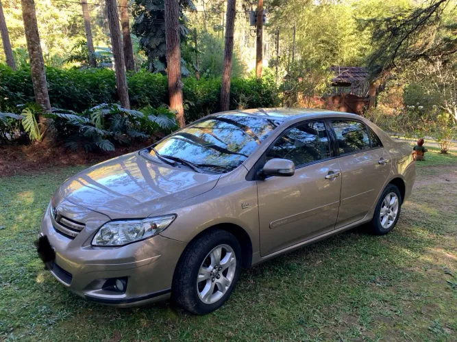 Toyota Corolla XEI 2.0 Flex 16V Aut. 2011