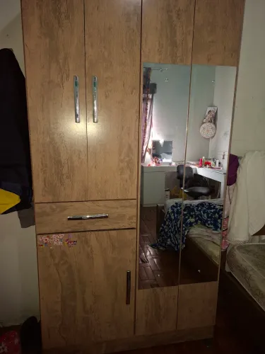 Guarda roupa solteiro