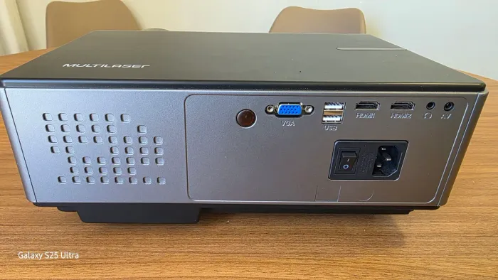 Projetor multilaser 4500 lumens pj004