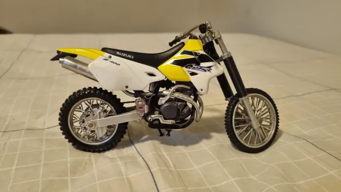 Motocross de brinquedo