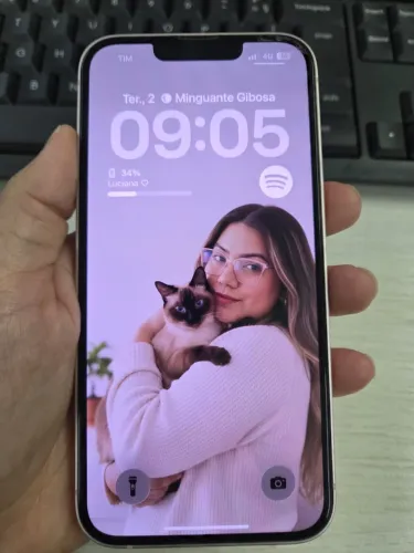 iPhone 13 Rosa