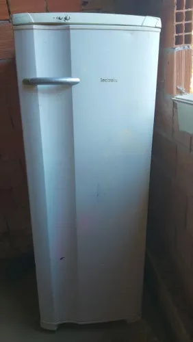 Geladeira Eletrolux