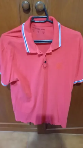Camisa gola polo Calvin Klein Goiaba M. Nova