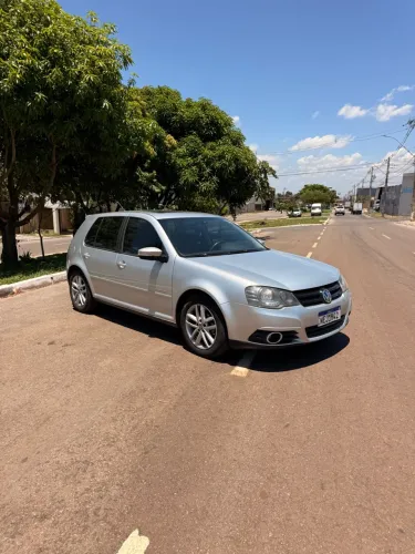 Volkswagen Golf Sportline 1.6 MI Total Flex 8V 4P 2014