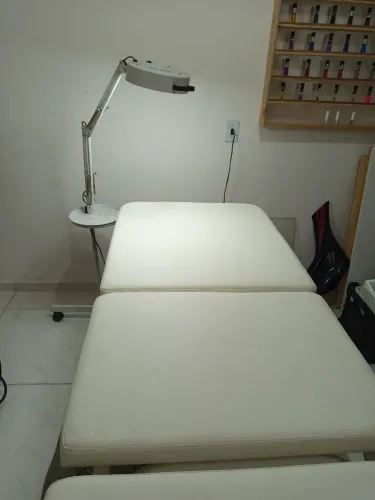 Maca estética , luminária,panela cera,esmaltes