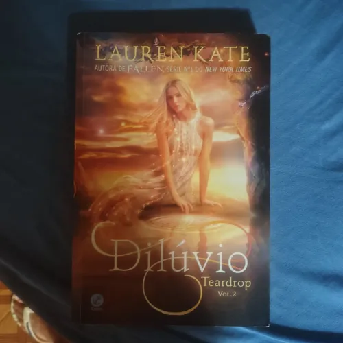 Troco ou vendo livro de Lauren Kate , Dilúvio vol:2 , usado 