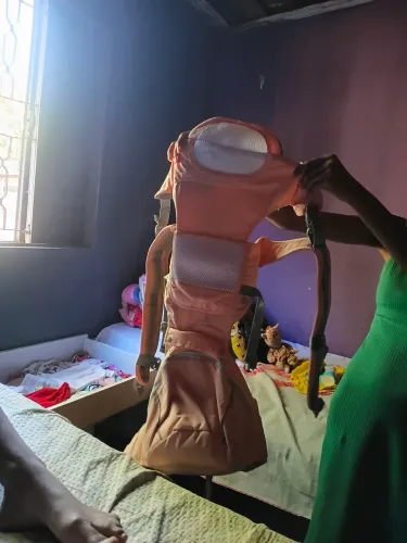 Macaquinho para carregar o bebê