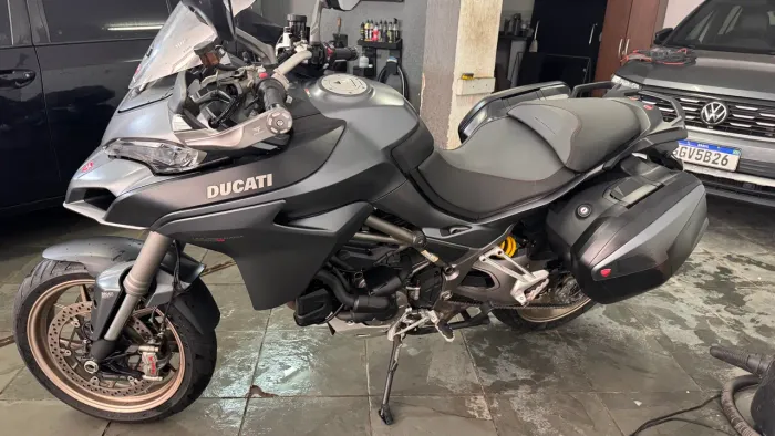 Ducati 1260S Muito Nova, pouco rodada