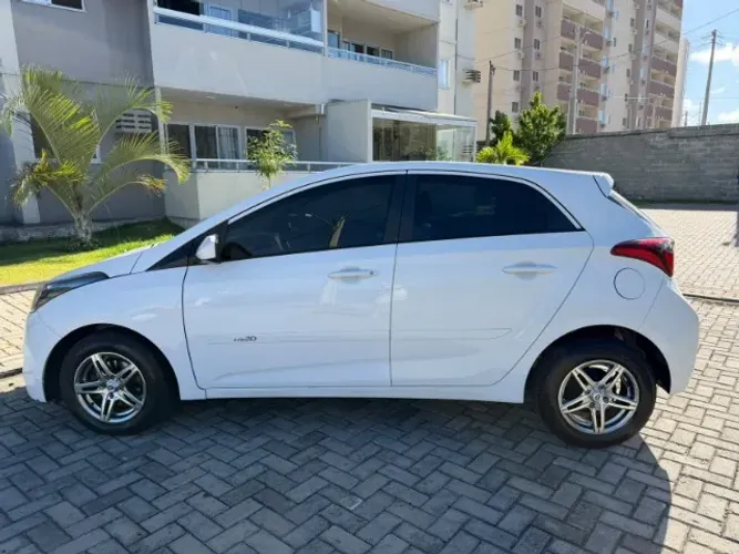 Hyundai HB20 Unique 1.0 Flex 12V Mec. 2019