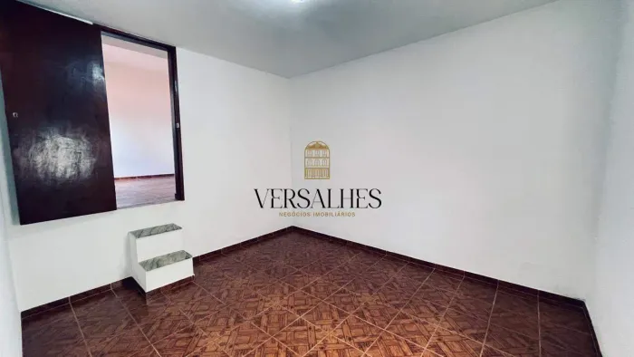 Casa para alugar com 2 quartos e 1 vaga de garagem, 90 m² - Planalto / Belo Horizonte -MG.