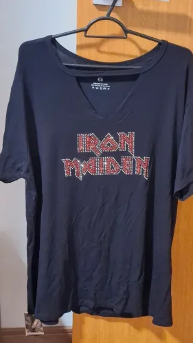 Camiseta da banda Iron Maiden plus size rock 
