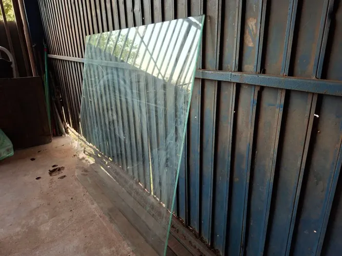 TAMPO DE VIDRO TRANSPARENTE