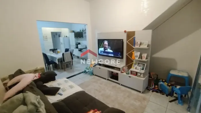 Sobrado em Rua Carlos Manoel de Oliveira - Parque das Bandeiras - São Vicente/SP