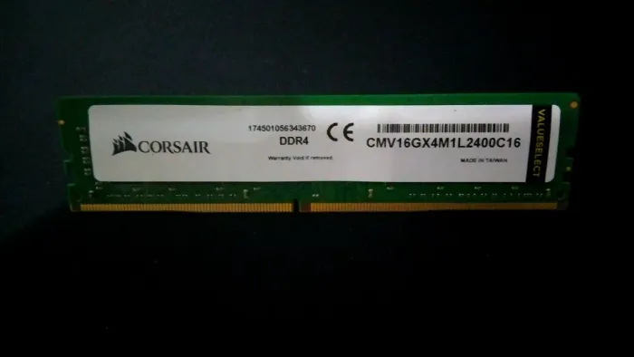 RAM Corsair ValueSelect de 16GB DDR4 2400 Mhz