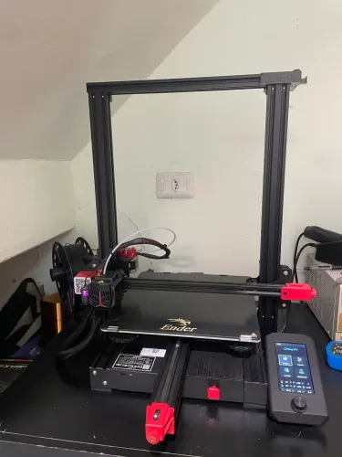 Vendo impressora 3D ENDER 3 MAX NEO