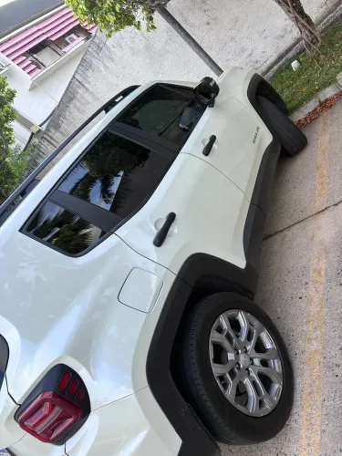 Jeep Renegade Sport T270 1.3 TB 4X2 Flex Aut. 2022