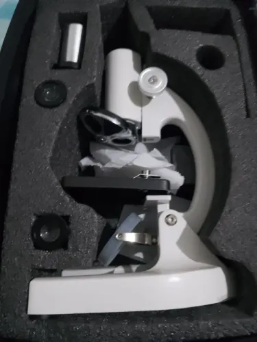 microscopio mono