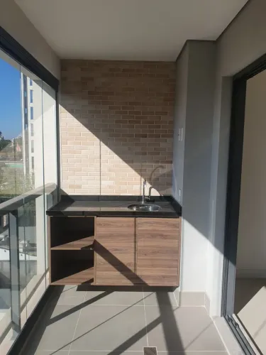 Apartamento para alugar  de 44m2 com 01 dormitório e 01 vaga em Pinheiros.