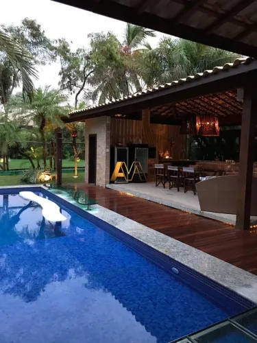 Casa à venda no bairro Praia do Forte - Mata de São João/BA