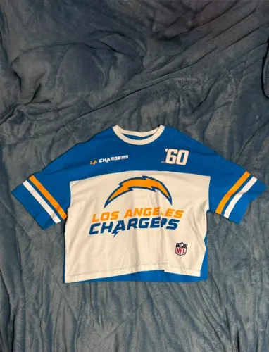 Camiseta Charges