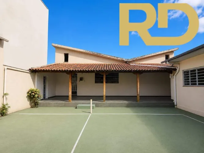 Casa 3 quartos, barracão nos fundos e loja comercial no Bairro Esplanada com Habite-se
