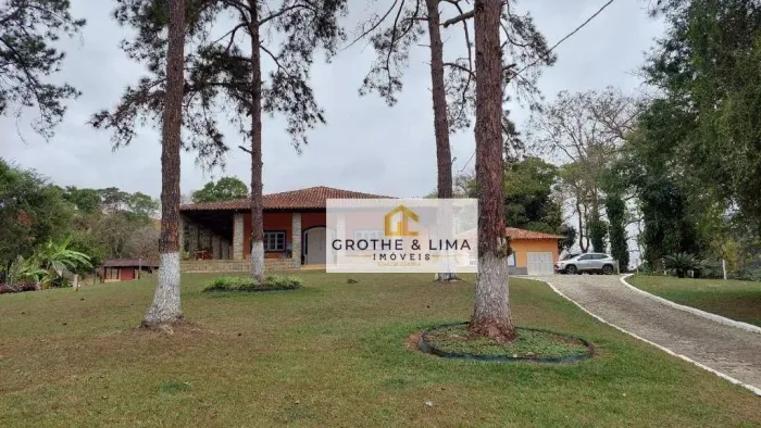 Fazenda com 3 dormitórios à venda, 6171000 m² - Várzea Alegre - Cruzeiro/SP