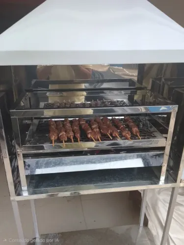 Carrinho de Espetinho em Inox com Coifa e Rodas - Excelente Oportunidade!
