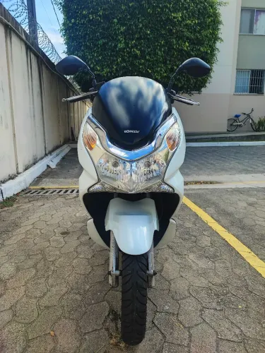 Honda PCX 150 2015 Branca - Super Econômica (Com Idling Stop) - Particular