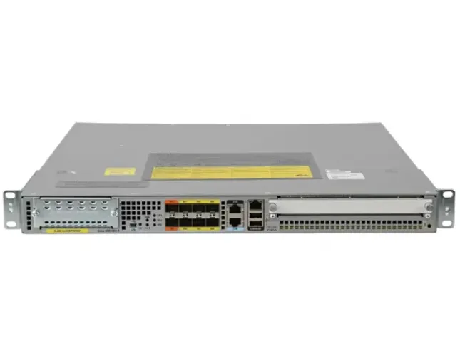 Roteamento de borda WAN 6x 1G SFP 2x 10G SFP+ Throughput base: 2.5 Gbps