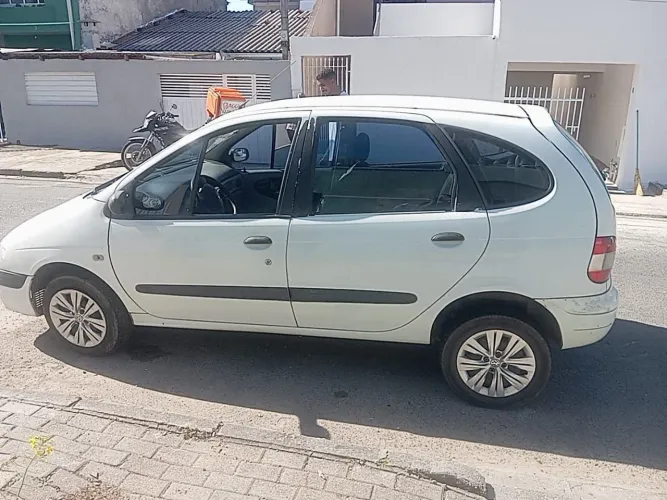 Renault Scenic RT/auth/auth/kids Hi-flex 1.6 16V 2001