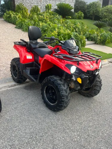 Quadriciclo Can-Am Outlander L 450