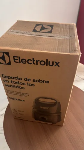 Aspirador de Pó e água NOVO EMBALADO 