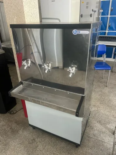 Bebedouro inox