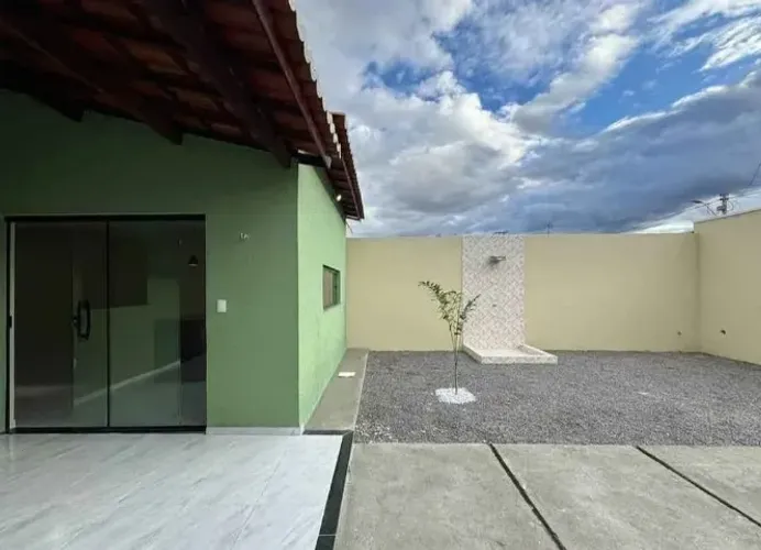 VENDO CASA EM JUCU VIANA