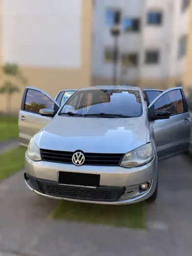 Volkswagen Fox 1.6 MI Total Flex 8V 5P 2014