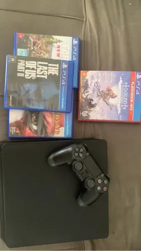 Ps4 slim 1tb