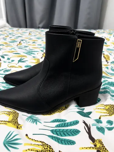 Vendo essa bota