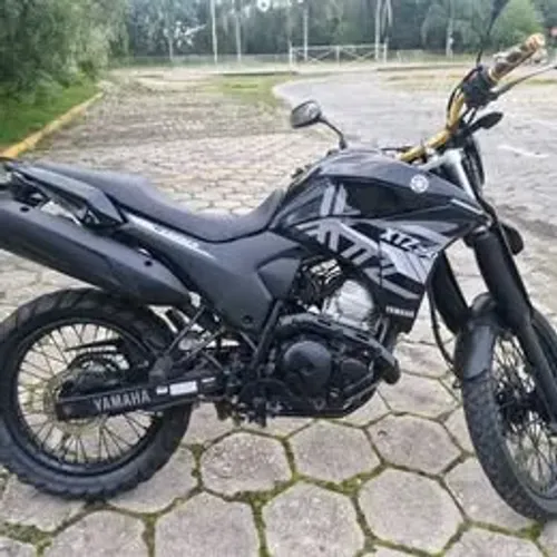LANDER 250cc PRETA 2021