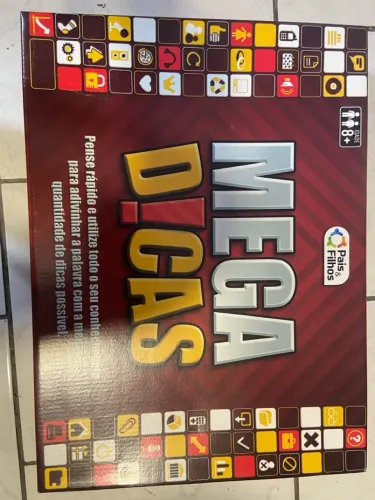 Kit com 4 maravilhosos jogos de tabuleiro para entretenimento da família e amigos