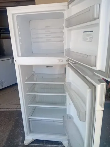 Geladeira consul