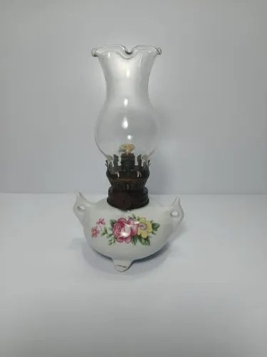 Linda Lamparina Ou Lampião De Mão Vintage Em Porcelana Antiga