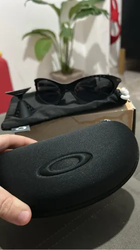 Plantaris Lentes Prizm Grey, Armação Matte Black