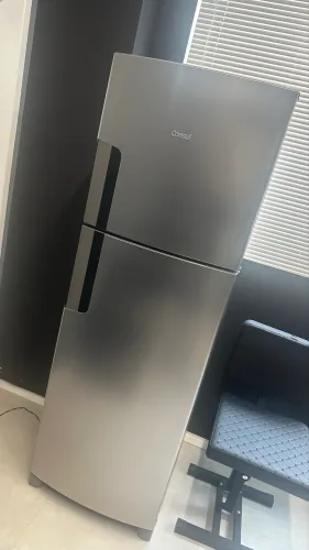 Vendo geladeira de Inox NOVA