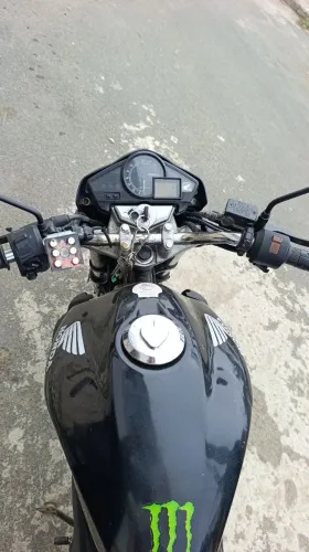 Vendo moto em perfeito estado abaixo da tabela Fipe 