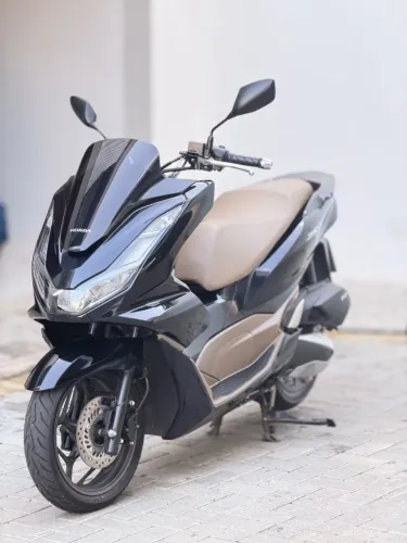 PCX 2025 933km rodados