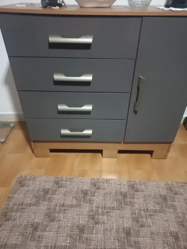 Cômoda com sapateira em perfeito estado