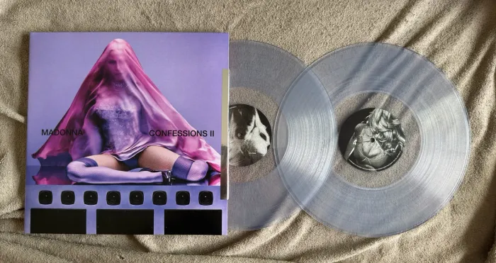 Vinil Madonna - Confessions II (disco clear e numerado)